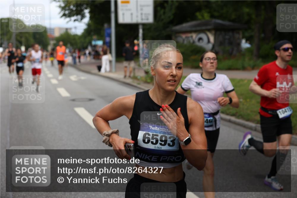 29.06.2025 - hella hamburg halbmarathon Yannick Fuchs http://msf.ph/oto/8264327 29.06.2025 10:36:35 20KM 1169, 1209, 1256, 1441, 1512, 1763, 1903, 1962, 2675, 3523, 5682, 5690, 6593, 6639, 7105, 7116, 7363, 7693, 8694, 9365, 10415, 12098, 13196, 13483, 13709, 13725, 14275, 15521, 15623, 15654, 15846, 15935, 16281, 17182, 17637, 17926, 18772, 19046 meine-sportfotos.de