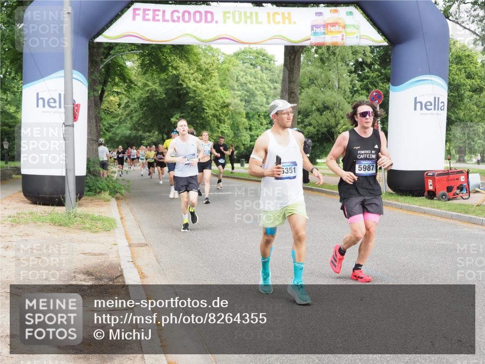 29.06.2025 - hella hamburg halbmarathon MichiJ http://msf.ph/oto/8264355 29.06.2025 10:30:18 Zwischen KM18-KM19 1441, 1700, 1763, 4823, 5987, 7092, 9365, 10415, 13714, 13725, 13876, 14484, 15351, 18772, 19046 meine-sportfotos.de