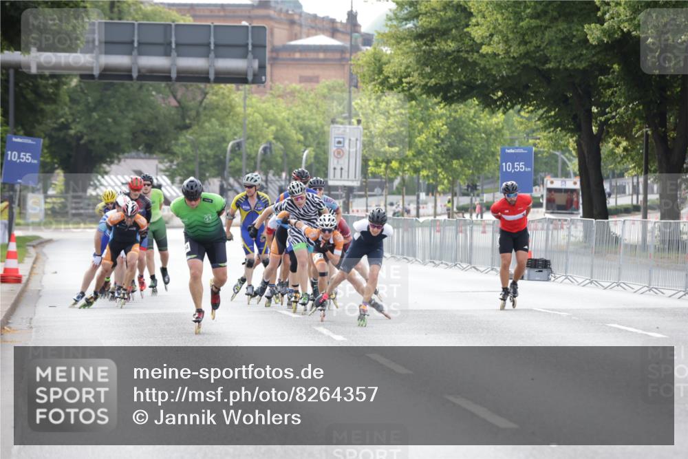 29.06.2025 - hella hamburg halbmarathon Jannik Wohlers http://msf.ph/oto/8264357 29.06.2025 08:50:39 Lombardsbrücke  meine-sportfotos.de