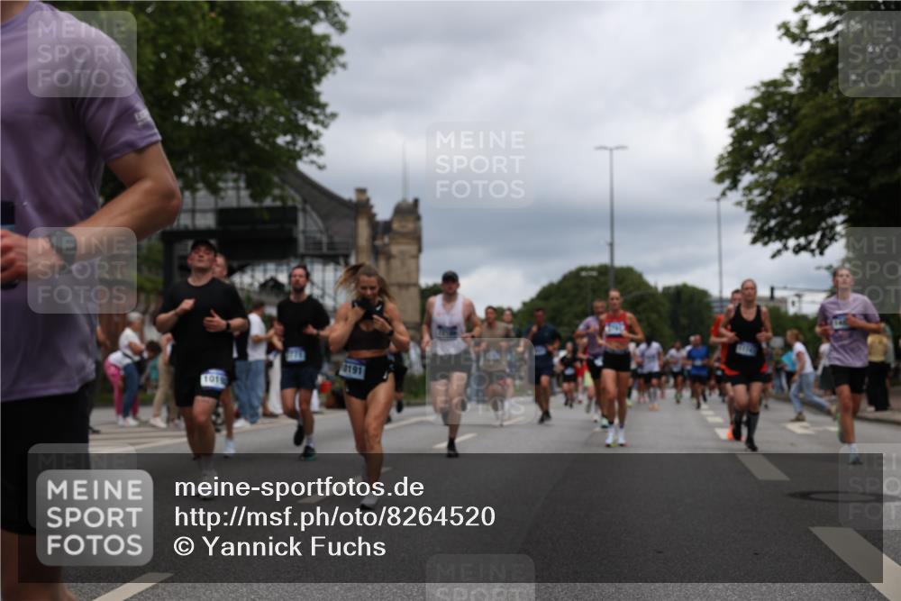 29.06.2025 - hella hamburg halbmarathon Yannick Fuchs http://msf.ph/oto/8264520 29.06.2025 10:48:45 20KM 1125, 1327, 1496, 1506, 1628, 2119, 2474, 2561, 2771, 2884, 2955, 3041, 3177, 3652, 3791, 3794, 3861, 3945, 4029, 4189, 4231, 4903, 4938, 5319, 6082, 6084, 6433, 6443, 6587, 6723, 6938, 8449, 8487, 8514, 8698, 8772, 8973, 9227, 10191, 10192, 10263, 10368, 10376, 11184, 11333, 11499, 11747, 11797, 11799, 11976, 12186, 12526, 12961, 13297, 13988, 14036, 14175, 14592, 14638, 14660, 14834, 14948, 15389, 15408, 15879, 16047, 16327, 17842, 18380 meine-sportfotos.de