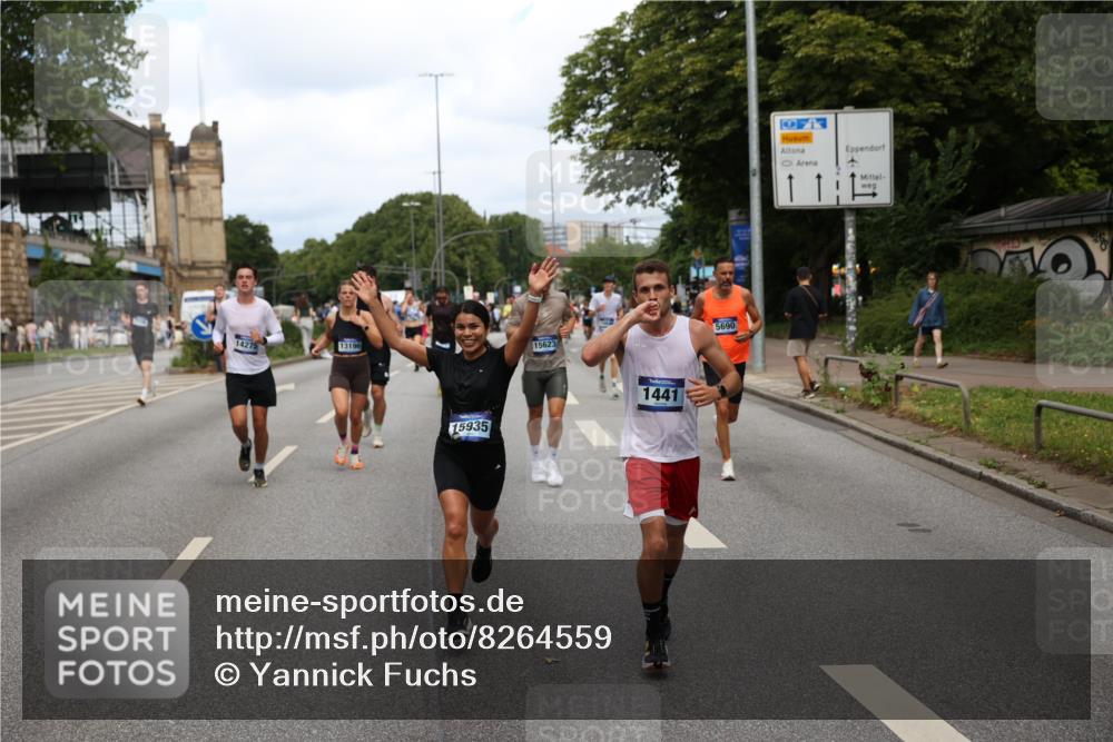 29.06.2025 - hella hamburg halbmarathon Yannick Fuchs http://msf.ph/oto/8264559 29.06.2025 10:36:38 20KM 1169, 1209, 1256, 1312, 1441, 1512, 1903, 1962, 3523, 4823, 5682, 5690, 6593, 6639, 6721, 6770, 7105, 7116, 7363, 7693, 8694, 9365, 10415, 12098, 13196, 13483, 13709, 13725, 14275, 14811, 15521, 15623, 15654, 15846, 15935, 16281, 16507, 17016, 17363, 17637, 17926, 18330, 19046 meine-sportfotos.de