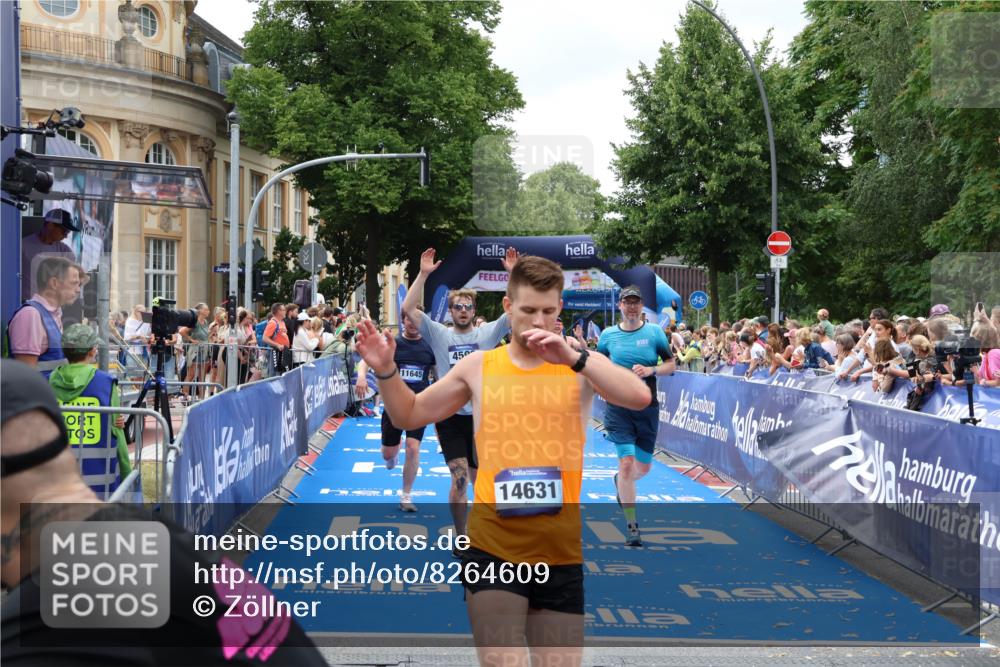 29.06.2025 - hella hamburg halbmarathon Zöllner http://msf.ph/oto/8264609 29.06.2025 10:58:24 Ziel 1595, 4550, 4592, 4708, 5347, 6138, 6147, 9230, 9485, 11645, 11808, 14355, 15434, 18266, 18891 meine-sportfotos.de