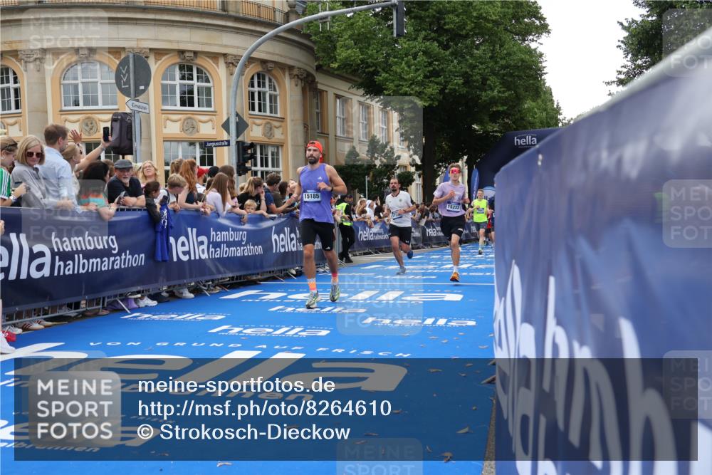 29.06.2025 - hella hamburg halbmarathon Strokosch-Dieckow http://msf.ph/oto/8264610 29.06.2025 10:44:44 Ziel 1782, 1941, 2098, 2970, 3004, 3098, 3785, 4270, 4915, 4991, 6490, 7056, 7167, 7325, 9720, 10669, 12161, 15185, 15233, 16834, 17251, 18107, 18437, 18464, 18868, 19206, 19207, 19210 meine-sportfotos.de