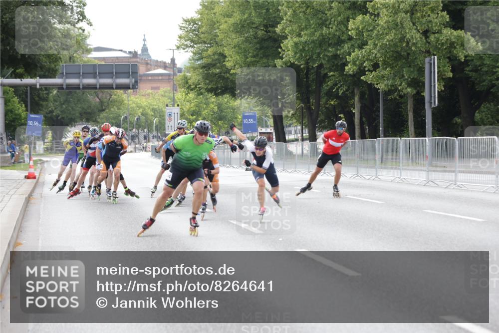 29.06.2025 - hella hamburg halbmarathon Jannik Wohlers http://msf.ph/oto/8264641 29.06.2025 08:50:41 Lombardsbrücke  meine-sportfotos.de
