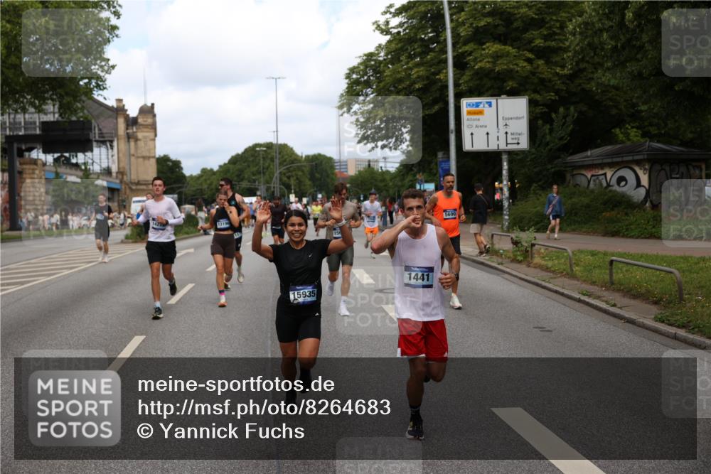 29.06.2025 - hella hamburg halbmarathon Yannick Fuchs http://msf.ph/oto/8264683 29.06.2025 10:36:38 20KM 1169, 1209, 1256, 1312, 1441, 1512, 1903, 1962, 3523, 4823, 5682, 5690, 6593, 6639, 6721, 6770, 7105, 7116, 7363, 7693, 8694, 9365, 10415, 12098, 13196, 13483, 13709, 13725, 14275, 14811, 15521, 15623, 15654, 15846, 15935, 16281, 16507, 17016, 17363, 17637, 17926, 18330, 19046 meine-sportfotos.de