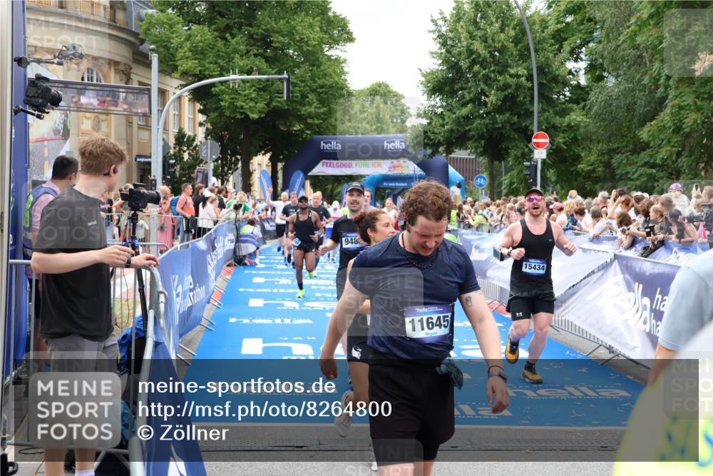 29.06.2025 - hella hamburg halbmarathon Zöllner http://msf.ph/oto/8264800 29.06.2025 10:58:27 Ziel 4550, 4708, 4767, 5347, 6138, 6147, 7476, 9485, 11808, 14355, 15434, 16531, 17415, 18266, 18891, 19166 meine-sportfotos.de