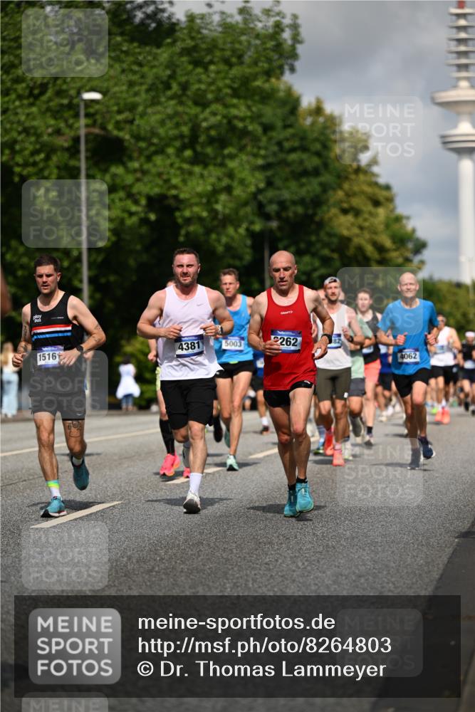 29.06.2025 - hella hamburg halbmarathon Dr. Thomas Lammeyer http://msf.ph/oto/8264803 29.06.2025 09:52:17 Kennedybrücke 1042, 1571, 2262, 2399, 3480, 3547, 4062, 4359, 4381, 5003, 5307, 6047, 6993, 7152, 7310, 7482, 8002, 8121, 8571, 9403, 9640, 9643, 10190, 10451, 10738, 10877, 11106, 11423 meine-sportfotos.de