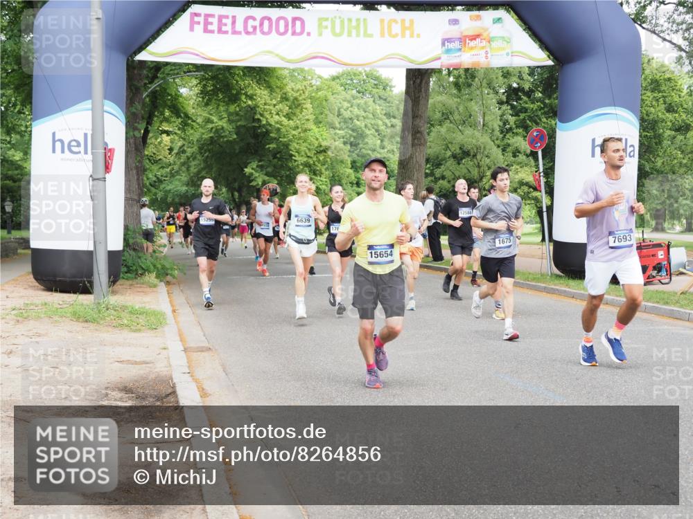 29.06.2025 - hella hamburg halbmarathon MichiJ http://msf.ph/oto/8264856 29.06.2025 10:30:27 Zwischen KM18-KM19 1209, 1256, 1675, 6593, 7105, 7693, 13196, 14346, 15654, 15846, 17882 meine-sportfotos.de