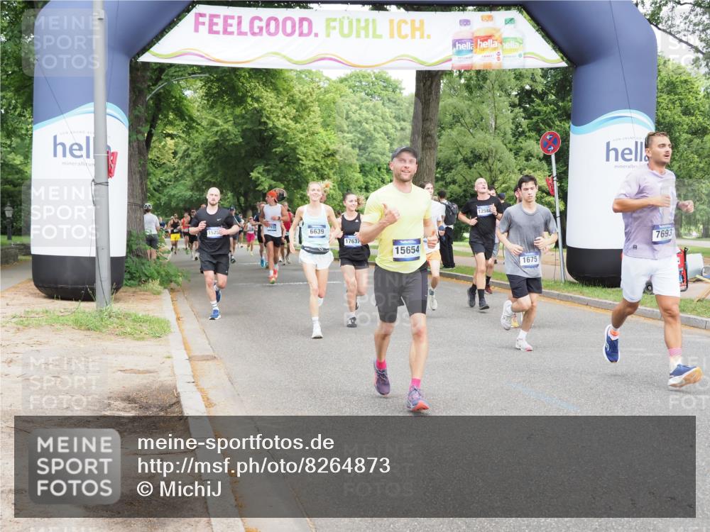 29.06.2025 - hella hamburg halbmarathon MichiJ http://msf.ph/oto/8264873 29.06.2025 10:30:27 Zwischen KM18-KM19 1209, 1256, 1675, 6593, 7105, 7693, 13196, 14346, 15654, 15846, 17882 meine-sportfotos.de