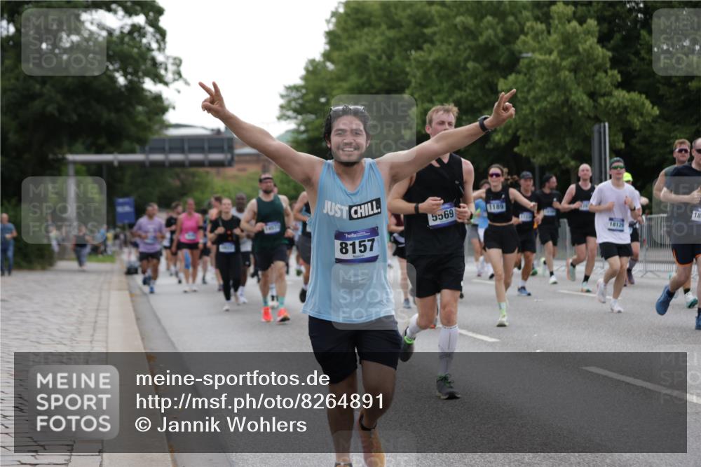 29.06.2025 - hella hamburg halbmarathon Jannik Wohlers http://msf.ph/oto/8264891 29.06.2025 10:33:17 Lombardsbrücke 1189, 1275, 1896, 2342, 2776, 3170, 3560, 4361, 4433, 4449, 4696, 4942, 5075, 5096, 5141, 5557, 5566, 5569, 5821, 5822, 5887, 6109, 6515, 6516, 6854, 6956, 6999, 7653, 8021, 8157, 8282, 8891, 9234, 9258, 9438, 9799, 9995, 10561, 11237, 11338, 11453, 11546, 11676, 11811, 11827, 11928, 12237, 12238, 12652, 12835, 12855, 13375, 13535, 13601, 13741, 13853, 14032, 14098, 14451, 15044, 15072, 15367 meine-sportfotos.de