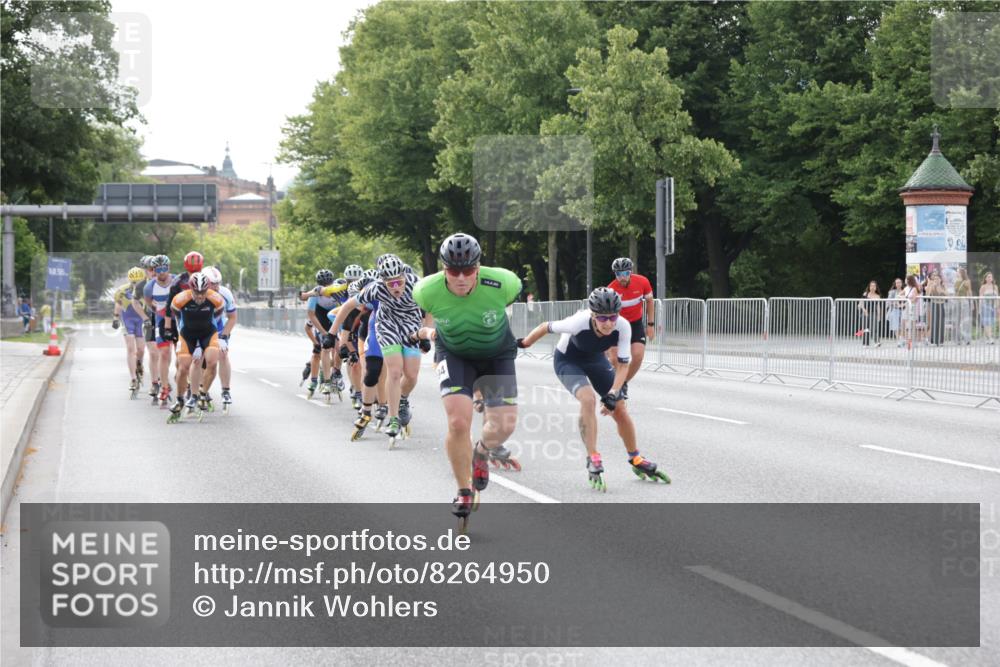 29.06.2025 - hella hamburg halbmarathon Jannik Wohlers http://msf.ph/oto/8264950 29.06.2025 08:50:42 Lombardsbrücke  meine-sportfotos.de