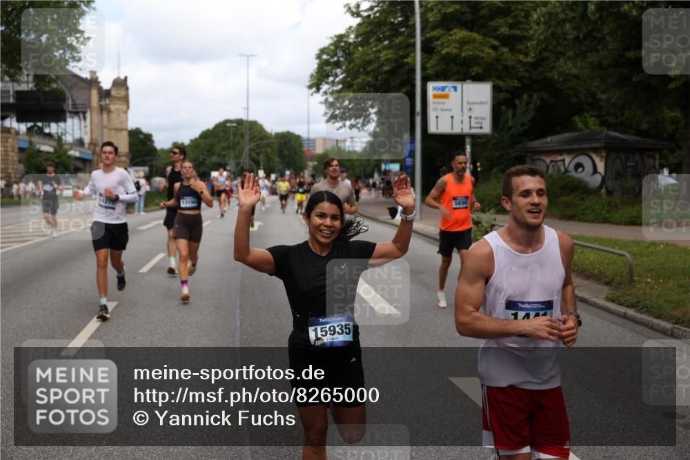 29.06.2025 - hella hamburg halbmarathon Yannick Fuchs http://msf.ph/oto/8265000 29.06.2025 10:36:38 20KM 1169, 1209, 1256, 1312, 1441, 1512, 1903, 1962, 3523, 4823, 5682, 5690, 6593, 6639, 6721, 6770, 7105, 7116, 7363, 7693, 8694, 9365, 10415, 12098, 13196, 13483, 13709, 13725, 14275, 14811, 15521, 15623, 15654, 15846, 15935, 16281, 16507, 17016, 17363, 17637, 17926, 18330, 19046 meine-sportfotos.de