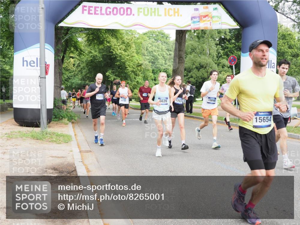 29.06.2025 - hella hamburg halbmarathon MichiJ http://msf.ph/oto/8265001 29.06.2025 10:30:28 Zwischen KM18-KM19 1256, 1675, 6593, 7105, 7693, 12588, 13196, 14346, 15654, 15846, 17882 meine-sportfotos.de