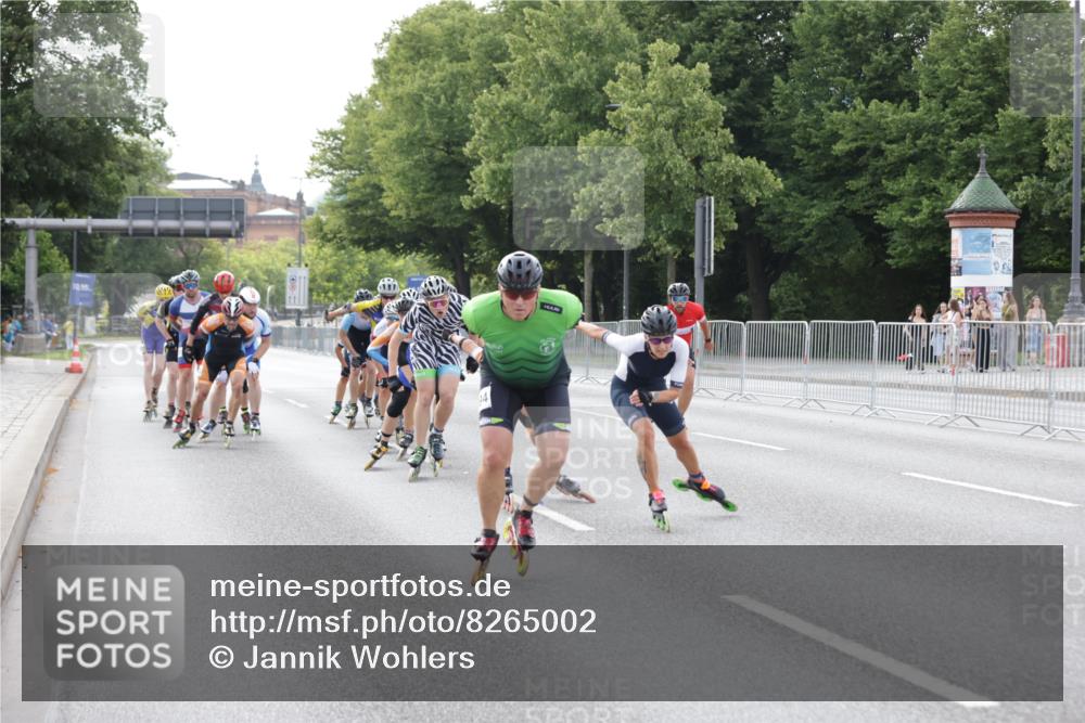 29.06.2025 - hella hamburg halbmarathon Jannik Wohlers http://msf.ph/oto/8265002 29.06.2025 08:50:42 Lombardsbrücke  meine-sportfotos.de