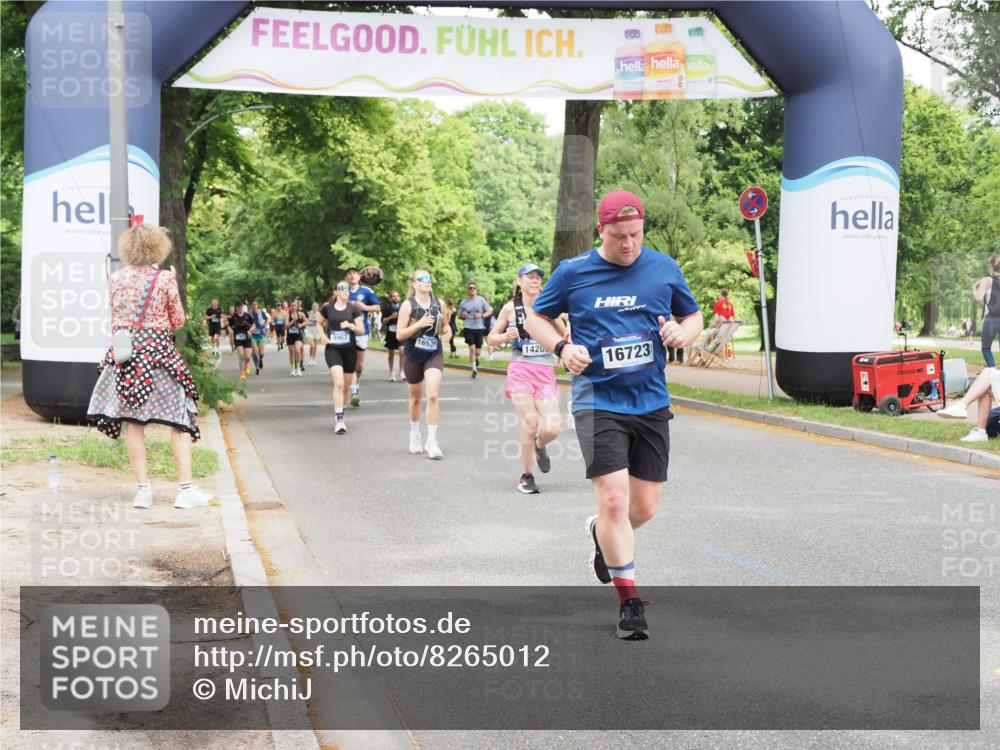 29.06.2025 - hella hamburg halbmarathon MichiJ http://msf.ph/oto/8265012 29.06.2025 10:54:24 Zwischen KM18-KM19 3488, 4220, 6196, 14203, 14340, 16539, 16723 meine-sportfotos.de