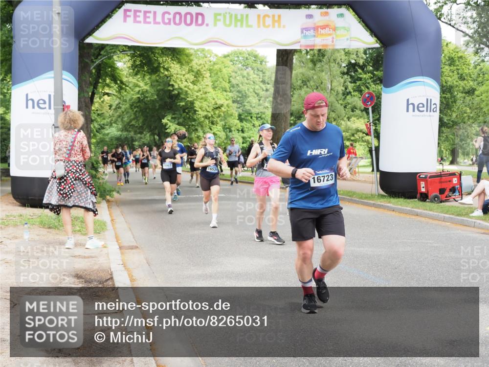29.06.2025 - hella hamburg halbmarathon MichiJ http://msf.ph/oto/8265031 29.06.2025 10:54:24 Zwischen KM18-KM19 3488, 4220, 6196, 14203, 14340, 16539, 16723 meine-sportfotos.de