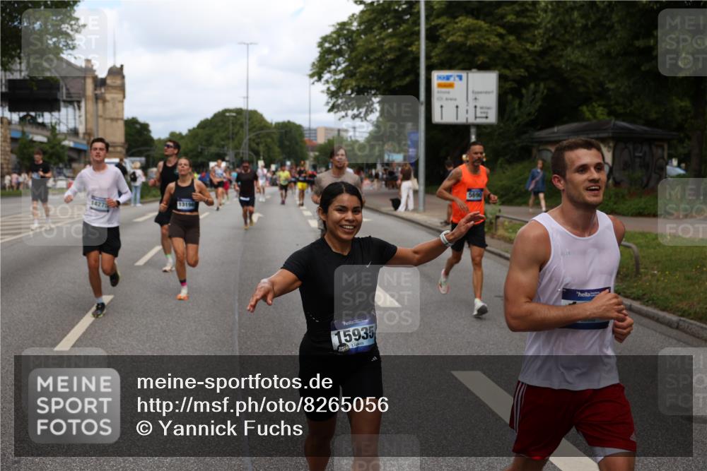 29.06.2025 - hella hamburg halbmarathon Yannick Fuchs http://msf.ph/oto/8265056 29.06.2025 10:36:39 20KM 1169, 1209, 1256, 1312, 1441, 1512, 1903, 1962, 3523, 4823, 5682, 5690, 6639, 6721, 6770, 7105, 7116, 7363, 7693, 8694, 9365, 10415, 12098, 13196, 13483, 13709, 13725, 14275, 14811, 15270, 15623, 15654, 15846, 15935, 16281, 16507, 16626, 17016, 17363, 17637, 17926, 18330, 19046 meine-sportfotos.de