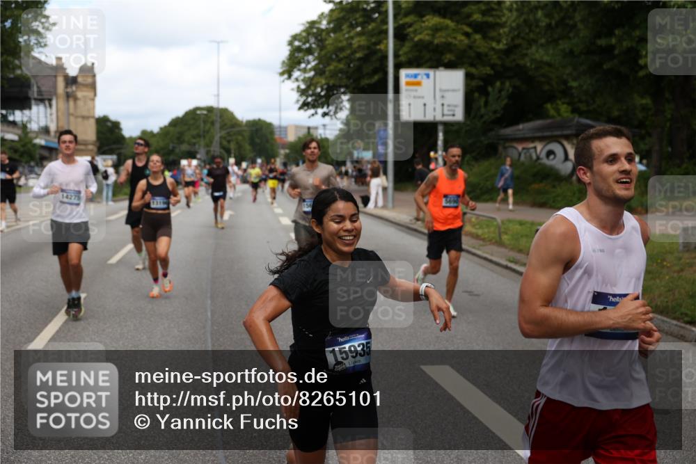 29.06.2025 - hella hamburg halbmarathon Yannick Fuchs http://msf.ph/oto/8265101 29.06.2025 10:36:39 20KM 1169, 1209, 1256, 1312, 1441, 1512, 1903, 1962, 3523, 4823, 5682, 5690, 6639, 6721, 6770, 7105, 7116, 7363, 7693, 8694, 9365, 10415, 12098, 13196, 13483, 13709, 13725, 14275, 14811, 15270, 15623, 15654, 15846, 15935, 16281, 16507, 16626, 17016, 17363, 17637, 17926, 18330, 19046 meine-sportfotos.de