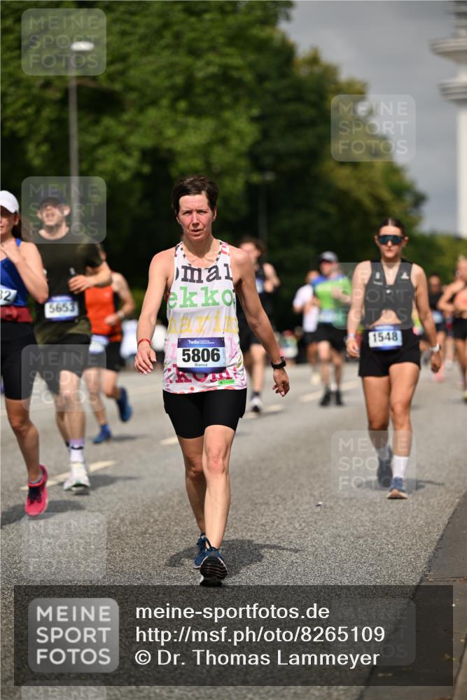 29.06.2025 - hella hamburg halbmarathon Dr. Thomas Lammeyer http://msf.ph/oto/8265109 29.06.2025 10:14:45 Kennedybrücke 1186, 1548, 1781, 2868, 4287, 5182, 5653, 5806, 8171, 8561, 9150, 9829, 10196, 11149 meine-sportfotos.de