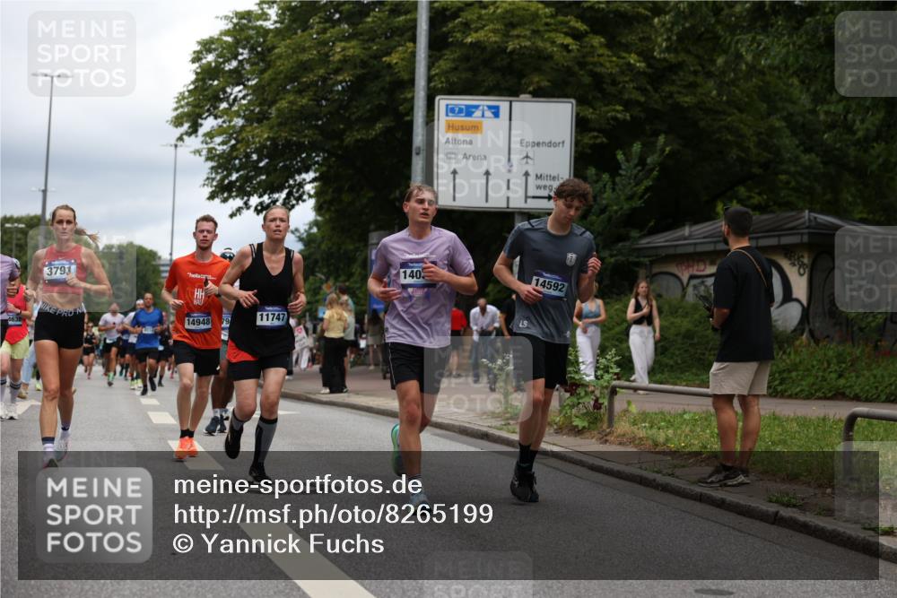 29.06.2025 - hella hamburg halbmarathon Yannick Fuchs http://msf.ph/oto/8265199 29.06.2025 10:48:46 20KM 1125, 1327, 1496, 1506, 1628, 2119, 2474, 2561, 2771, 2884, 2955, 3041, 3177, 3652, 3791, 3794, 3861, 3945, 4029, 4189, 4231, 4903, 4938, 5319, 6082, 6084, 6433, 6443, 6587, 6723, 6938, 8449, 8487, 8514, 8698, 8973, 9227, 10191, 10192, 10263, 10368, 10376, 11184, 11333, 11499, 11747, 11797, 11799, 11976, 12186, 12526, 12961, 13267, 13297, 13988, 14036, 14175, 14592, 14638, 14660, 14834, 14948, 15389, 15408, 15879, 16047, 16327, 17842, 18380 meine-sportfotos.de