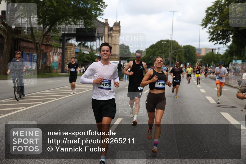 29.06.2025 - hella hamburg halbmarathon Yannick Fuchs http://msf.ph/oto/8265211 29.06.2025 10:36:40 20KM 1169, 1209, 1256, 1312, 1441, 1512, 1903, 1962, 3523, 4823, 5682, 5690, 6639, 6721, 6770, 7105, 7116, 7363, 7693, 8694, 9365, 12098, 13196, 13483, 13709, 13725, 14275, 14811, 15270, 15623, 15654, 15846, 15935, 16281, 16507, 16626, 17016, 17363, 17637, 17926, 18330 meine-sportfotos.de