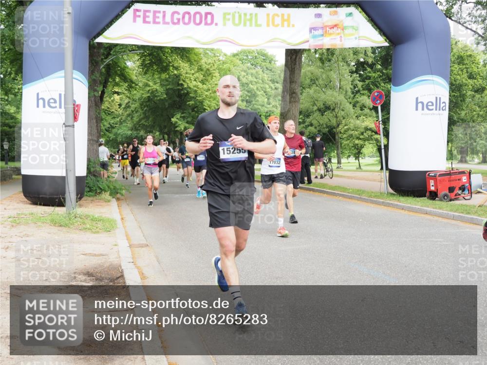 29.06.2025 - hella hamburg halbmarathon MichiJ http://msf.ph/oto/8265283 29.06.2025 10:30:30 Zwischen KM18-KM19 1675, 6593, 6639, 7105, 7693, 12588, 14346, 14811, 15255, 15654, 15846, 16507, 17637 meine-sportfotos.de
