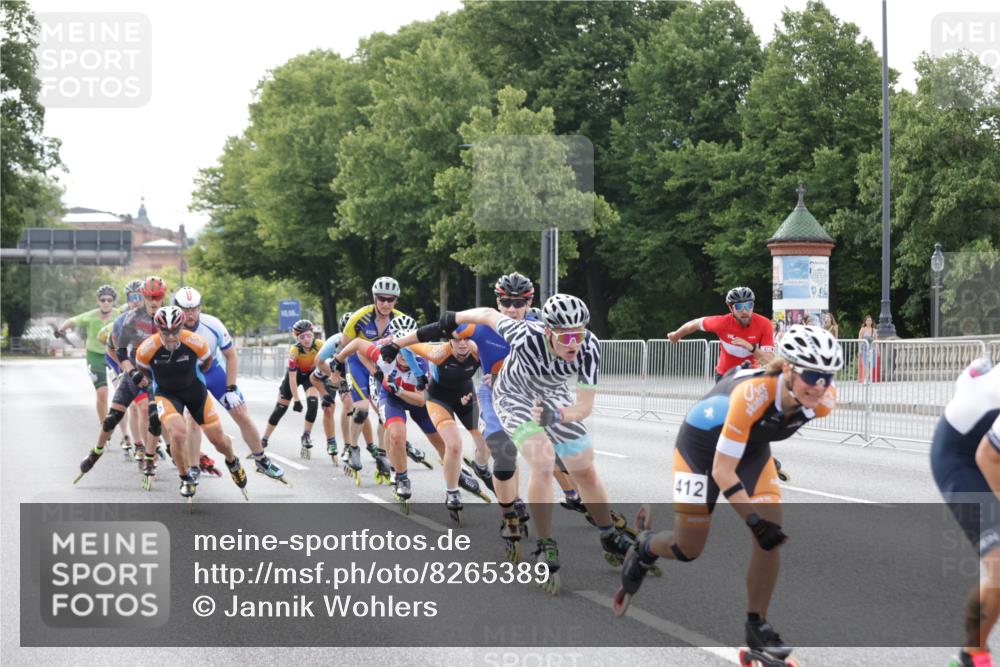 29.06.2025 - hella hamburg halbmarathon Jannik Wohlers http://msf.ph/oto/8265389 29.06.2025 08:50:43 Lombardsbrücke  meine-sportfotos.de