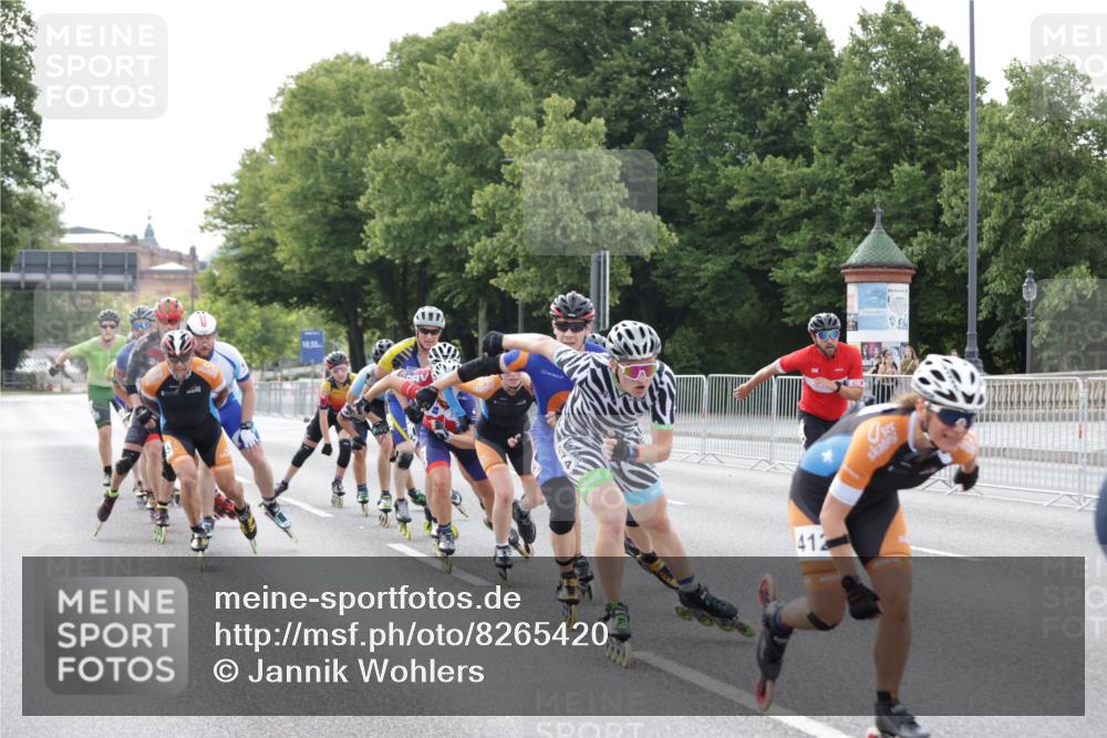 29.06.2025 - hella hamburg halbmarathon Jannik Wohlers http://msf.ph/oto/8265420 29.06.2025 08:50:43 Lombardsbrücke  meine-sportfotos.de