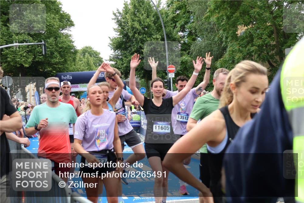 29.06.2025 - hella hamburg halbmarathon Zöllner http://msf.ph/oto/8265491 29.06.2025 10:58:51 Ziel 2159, 2488, 2656, 2840, 3859, 5277, 5675, 6720, 8807, 8929, 10268, 10539, 10943, 11605, 11846, 13512, 13880, 14266, 14902, 14965, 17405, 17630, 17839, 18232, 18954 meine-sportfotos.de