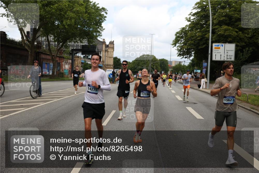 29.06.2025 - hella hamburg halbmarathon Yannick Fuchs http://msf.ph/oto/8265498 29.06.2025 10:36:40 20KM 1169, 1209, 1256, 1312, 1441, 1512, 1903, 1962, 3523, 4823, 5682, 5690, 6639, 6721, 6770, 7105, 7116, 7363, 7693, 8694, 9365, 12098, 13196, 13483, 13709, 13725, 14275, 14811, 15270, 15623, 15654, 15846, 15935, 16281, 16507, 16626, 17016, 17363, 17637, 17926, 18330 meine-sportfotos.de