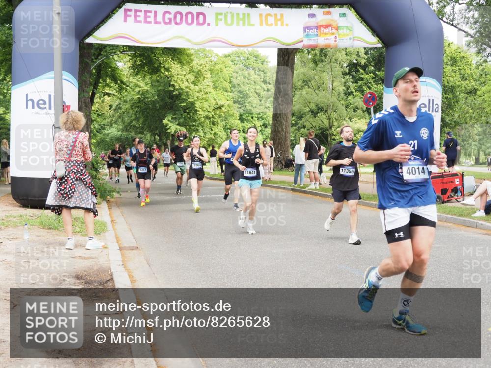 29.06.2025 - hella hamburg halbmarathon MichiJ http://msf.ph/oto/8265628 29.06.2025 10:54:29 Zwischen KM18-KM19 2963, 4014, 6196, 9967, 11355, 11641, 14203, 16539, 16723, 16976 meine-sportfotos.de