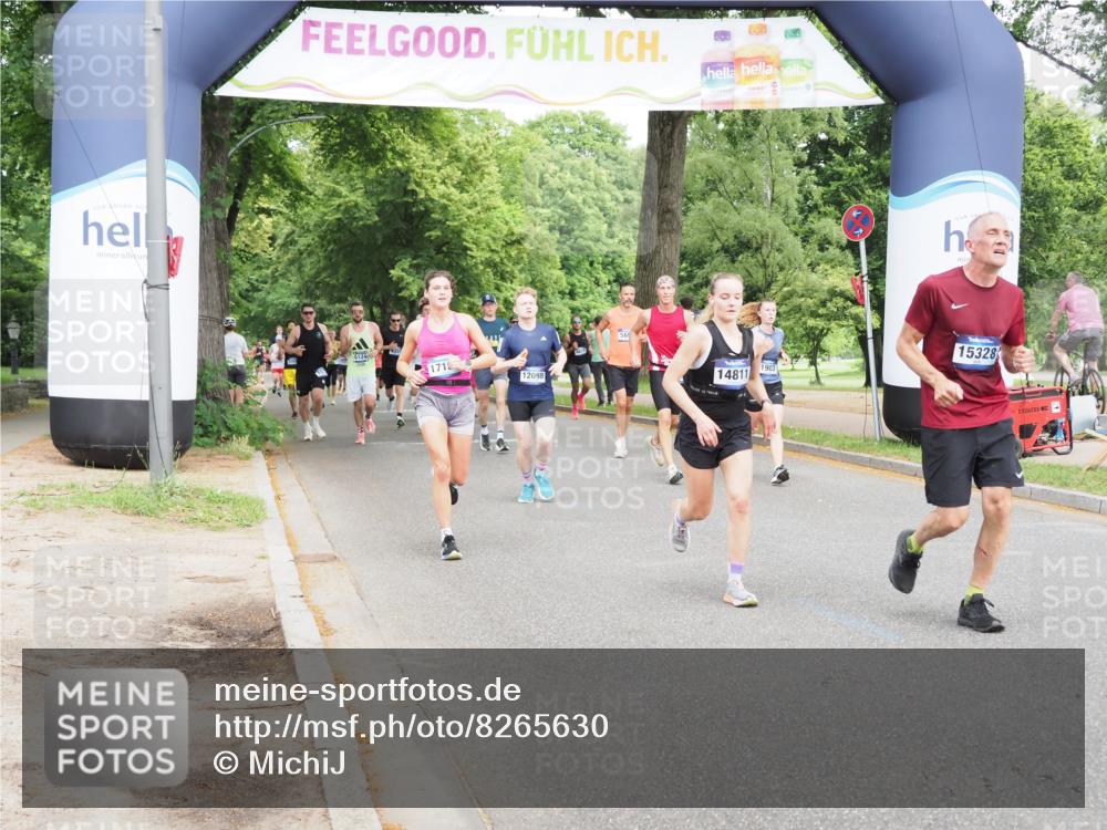 29.06.2025 - hella hamburg halbmarathon MichiJ http://msf.ph/oto/8265630 29.06.2025 10:30:32 Zwischen KM18-KM19 1675, 1903, 6639, 7105, 7363, 7693, 12588, 14811, 15255, 15328, 15654, 15846, 16507, 17032, 17637 meine-sportfotos.de