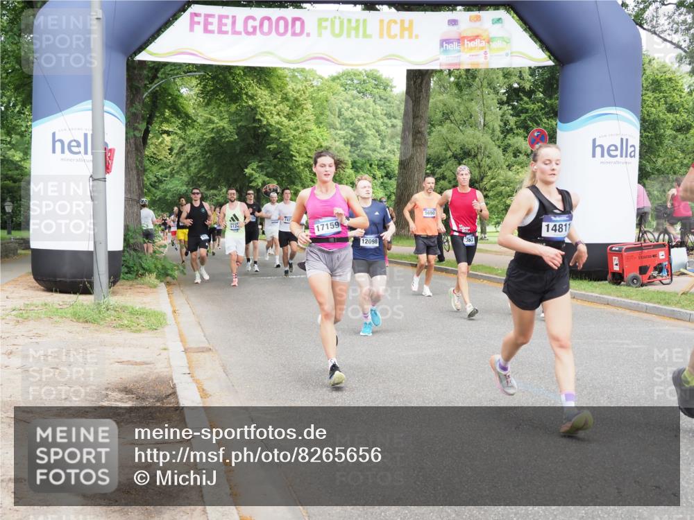 29.06.2025 - hella hamburg halbmarathon MichiJ http://msf.ph/oto/8265656 29.06.2025 10:30:33 Zwischen KM18-KM19 1675, 1903, 5124, 5690, 6639, 7105, 7363, 7693, 12098, 12588, 14811, 15255, 15328, 15654, 15846, 16507, 17032, 17159, 17637 meine-sportfotos.de