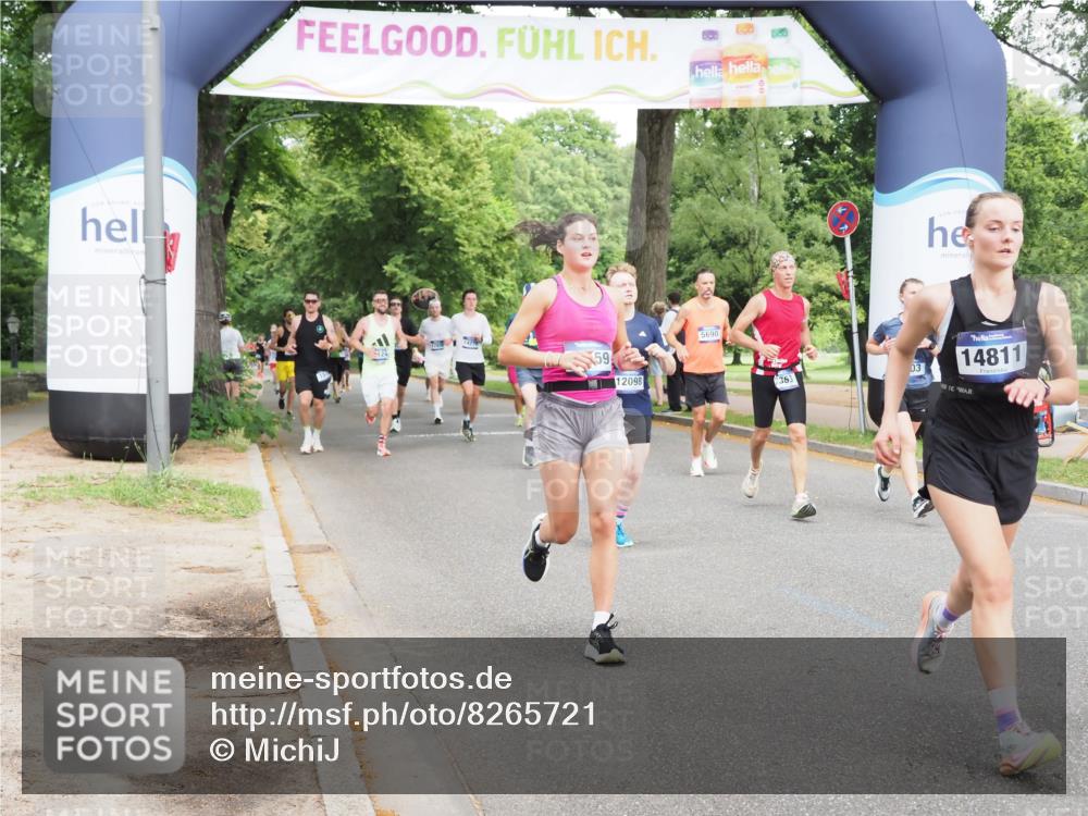 29.06.2025 - hella hamburg halbmarathon MichiJ http://msf.ph/oto/8265721 29.06.2025 10:30:33 Zwischen KM18-KM19 1675, 1903, 5124, 5690, 6639, 7105, 7363, 7693, 12098, 12588, 14811, 15255, 15328, 15654, 15846, 16507, 17032, 17159, 17637 meine-sportfotos.de