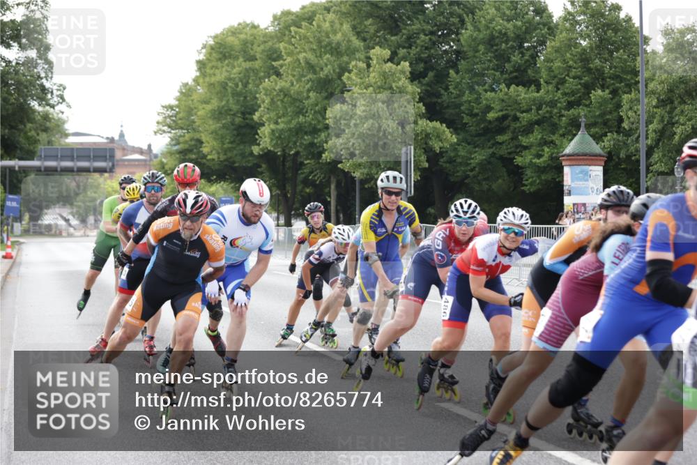29.06.2025 - hella hamburg halbmarathon Jannik Wohlers http://msf.ph/oto/8265774 29.06.2025 08:50:43 Lombardsbrücke  meine-sportfotos.de