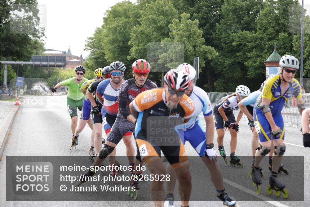 29.06.2025 - hella hamburg halbmarathon Jannik Wohlers http://msf.ph/oto/8265928 29.06.2025 08:50:44 Lombardsbrücke  meine-sportfotos.de