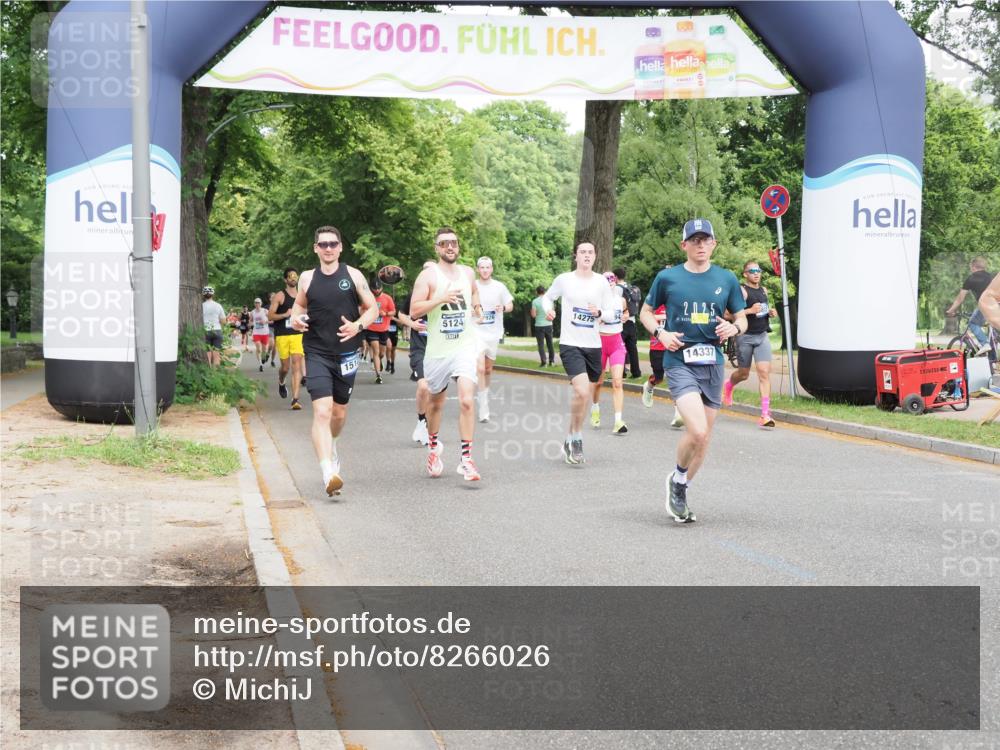 29.06.2025 - hella hamburg halbmarathon MichiJ http://msf.ph/oto/8266026 29.06.2025 10:30:35 Zwischen KM18-KM19 1512, 1903, 5124, 5690, 6639, 7105, 7363, 8359, 12098, 12588, 14811, 15255, 15328, 15846, 16507, 17032, 17159, 17637, 18509 meine-sportfotos.de