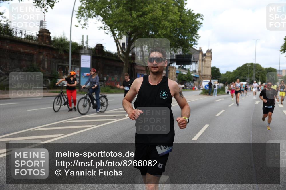 29.06.2025 - hella hamburg halbmarathon Yannick Fuchs http://msf.ph/oto/8266082 29.06.2025 10:36:42 20KM 1169, 1209, 1256, 1312, 1441, 1512, 1903, 1962, 3523, 4823, 5682, 5690, 6639, 6721, 6770, 7105, 7116, 7363, 7693, 8694, 9365, 12098, 13196, 13483, 13709, 13725, 14275, 14811, 15270, 15623, 15654, 15846, 15935, 16281, 16507, 16626, 17016, 17363, 17637, 17926, 18330, 18920 meine-sportfotos.de