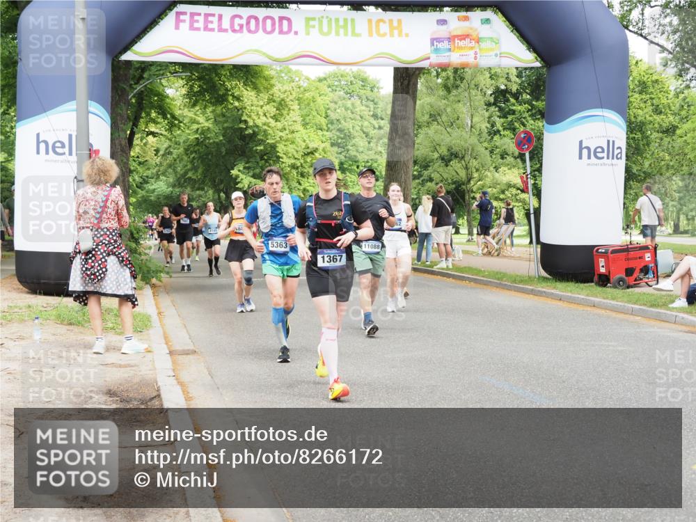 29.06.2025 - hella hamburg halbmarathon MichiJ http://msf.ph/oto/8266172 29.06.2025 10:54:33 Zwischen KM18-KM19 1367, 2963, 2964, 4014, 5363, 9967, 11088, 11355, 11641, 16824, 16976, 17062 meine-sportfotos.de