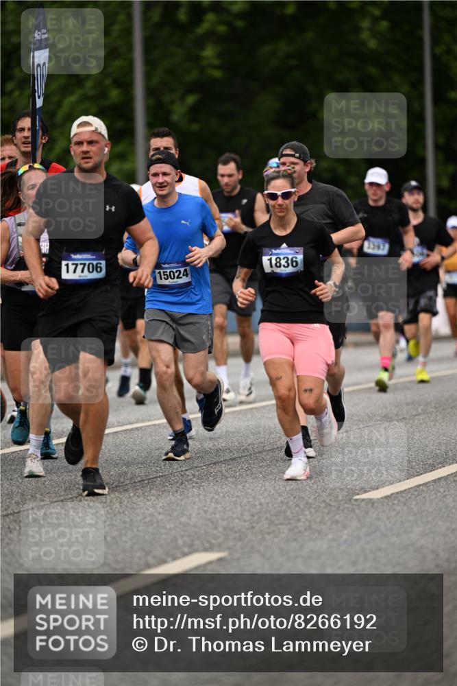 29.06.2025 - hella hamburg halbmarathon Dr. Thomas Lammeyer http://msf.ph/oto/8266192 29.06.2025 10:35:36 Kennedybrücke 1097, 1547, 1844, 1979, 2831, 2832, 3281, 3396, 3424, 3571, 3681, 4877, 4953, 5165, 5350, 5846, 5965, 6078, 6160, 6573, 6640, 7120, 8806, 8812, 8941, 9078, 9104, 9183, 9883, 10148, 10240, 10435, 10586, 10653, 11178 meine-sportfotos.de