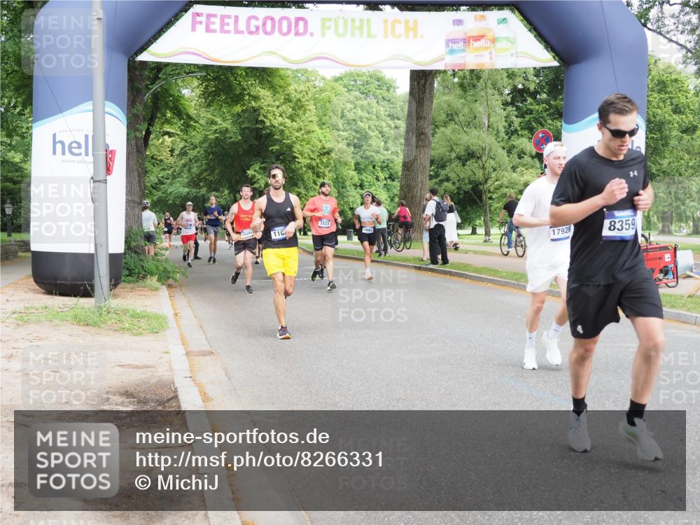 29.06.2025 - hella hamburg halbmarathon MichiJ http://msf.ph/oto/8266331 29.06.2025 10:30:38 Zwischen KM18-KM19 1512, 1903, 3523, 5124, 5690, 7363, 8359, 8694, 9815, 12098, 14275, 15095, 15328, 17032, 17159, 17926, 18509 meine-sportfotos.de