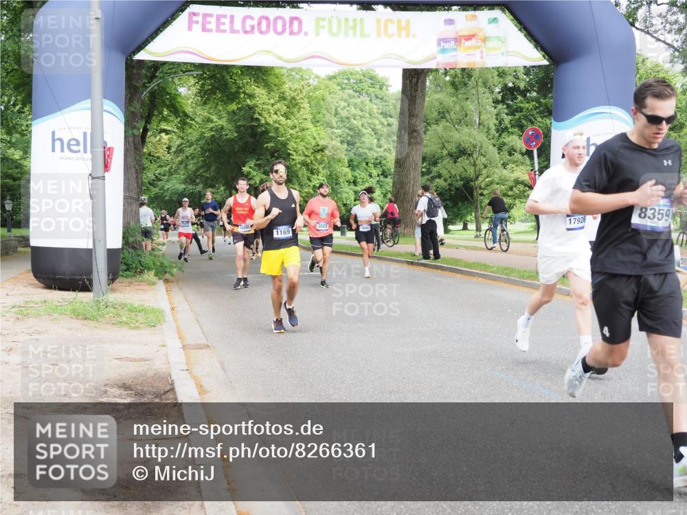 29.06.2025 - hella hamburg halbmarathon MichiJ http://msf.ph/oto/8266361 29.06.2025 10:30:38 Zwischen KM18-KM19 1512, 1903, 3523, 5124, 5690, 7363, 8359, 8694, 9815, 12098, 14275, 15095, 15328, 17032, 17159, 17926, 18509 meine-sportfotos.de