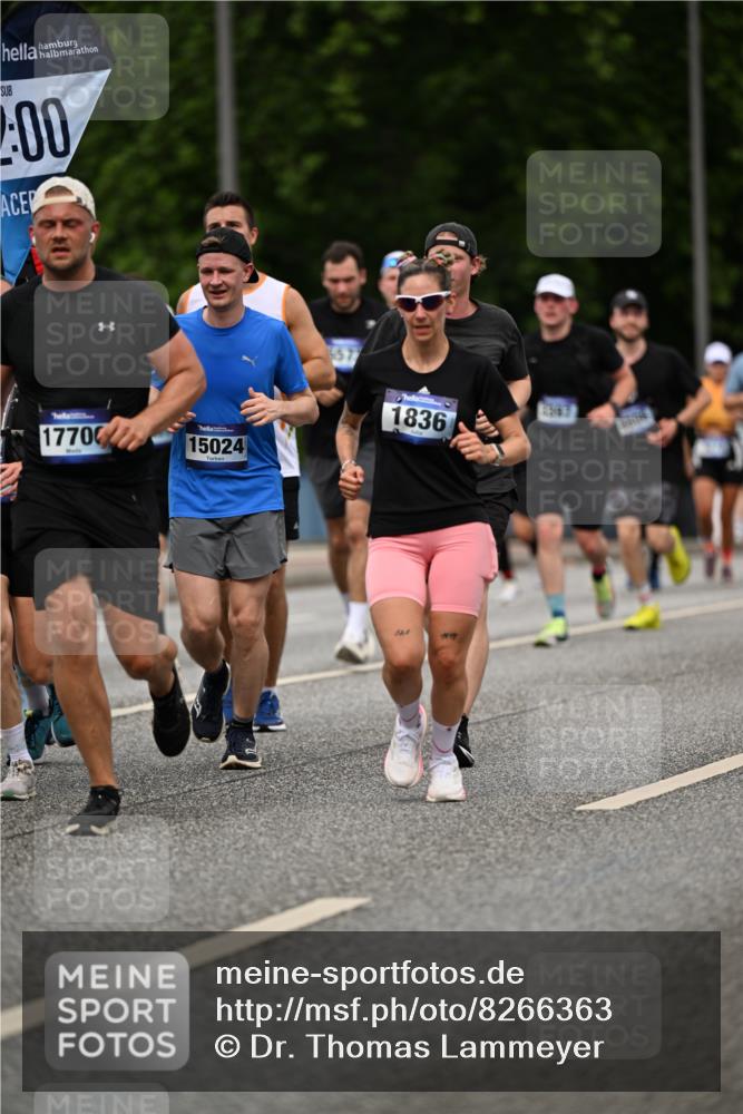 29.06.2025 - hella hamburg halbmarathon Dr. Thomas Lammeyer http://msf.ph/oto/8266363 29.06.2025 10:35:36 Kennedybrücke 1097, 1547, 1844, 1979, 2831, 2832, 3281, 3396, 3424, 3571, 3681, 4877, 4953, 5165, 5350, 5846, 5965, 6078, 6160, 6573, 6640, 7120, 8806, 8812, 8941, 9078, 9104, 9183, 9883, 10148, 10240, 10435, 10586, 10653, 11178 meine-sportfotos.de