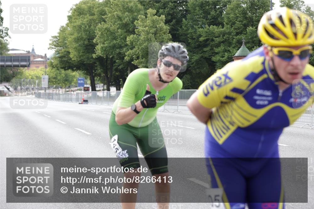 29.06.2025 - hella hamburg halbmarathon Jannik Wohlers http://msf.ph/oto/8266413 29.06.2025 08:50:45 Lombardsbrücke  meine-sportfotos.de