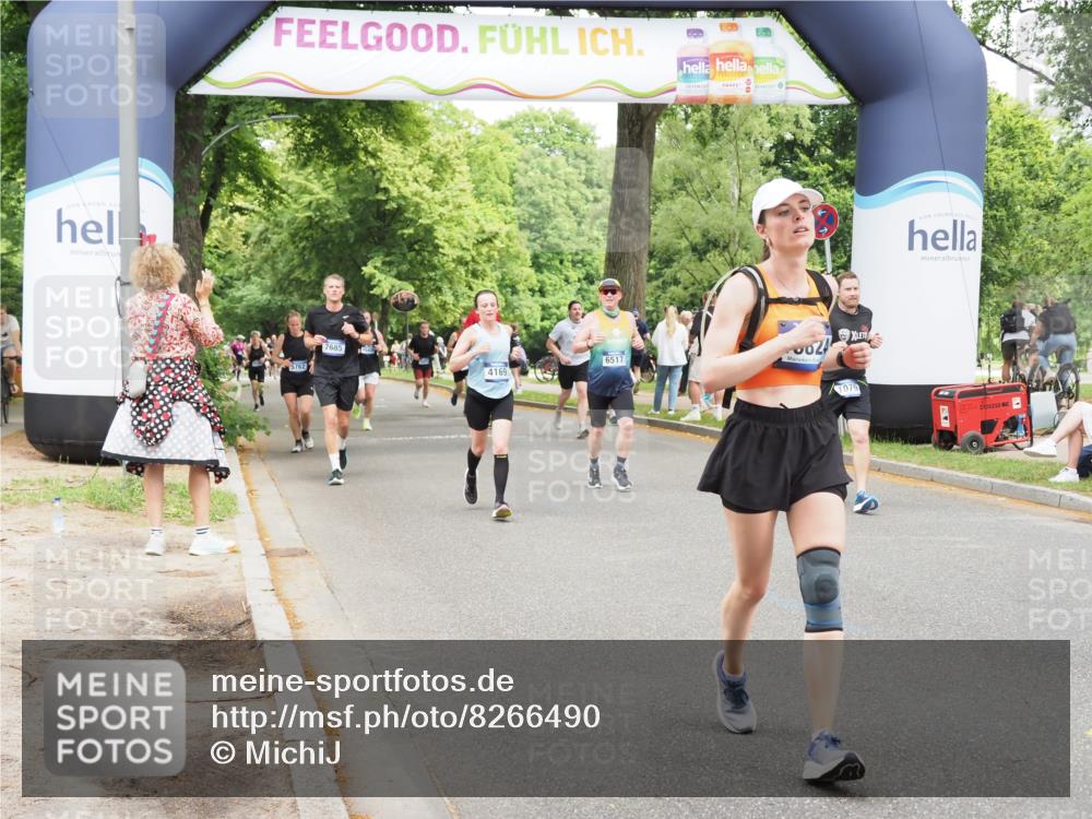 29.06.2025 - hella hamburg halbmarathon MichiJ http://msf.ph/oto/8266490 29.06.2025 10:54:37 Zwischen KM18-KM19 1079, 1367, 2963, 2964, 5363, 6517, 11088, 15945, 16824, 16976, 17062 meine-sportfotos.de