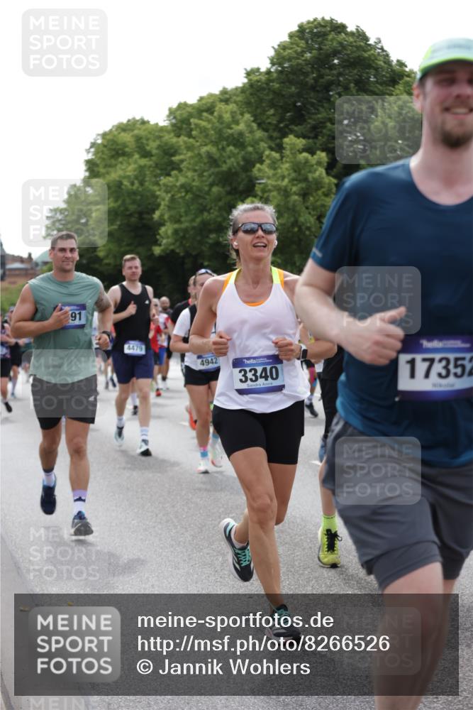 29.06.2025 - hella hamburg halbmarathon Jannik Wohlers http://msf.ph/oto/8266526 29.06.2025 10:33:31 Lombardsbrücke 1189, 1275, 1417, 1705, 1787, 1896, 2482, 2526, 3264, 3340, 3345, 4479, 4696, 4807, 4942, 5557, 5561, 5566, 5584, 5691, 5821, 5822, 5887, 6364, 6515, 6516, 6956, 7027, 7565, 8202, 8277, 8375, 8377, 8383, 8401, 9094, 9875, 9995, 10007, 10071, 10561, 10800, 11092, 11111, 11237, 11338, 11642, 12330, 12562, 12835, 13401, 13485, 13535, 13741, 13853, 13934, 14032, 14873, 15792, 15845, 17440, 17953, 19145, 19164 meine-sportfotos.de