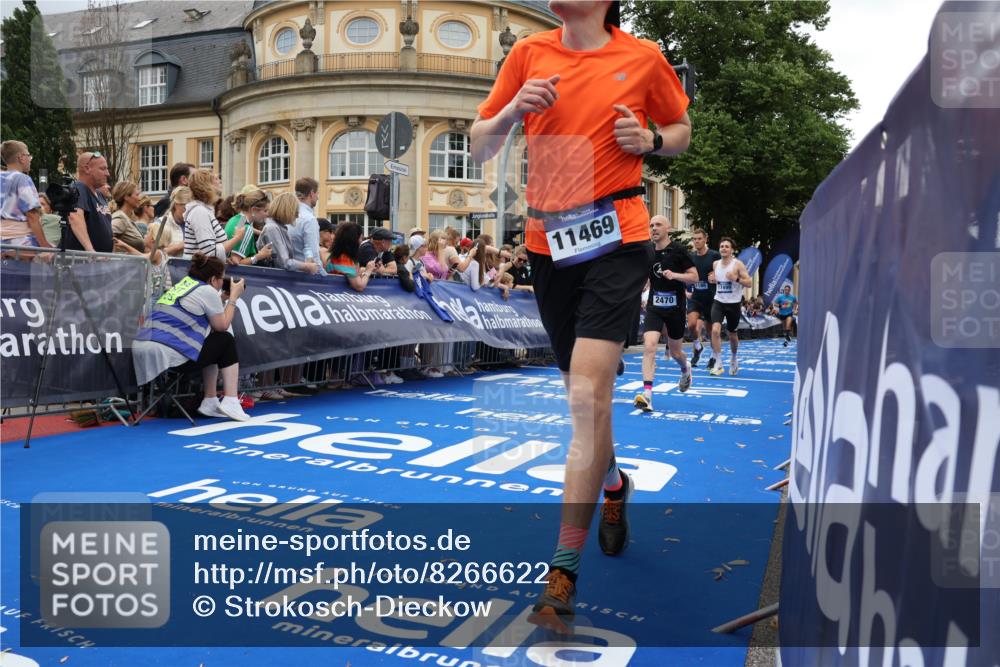 29.06.2025 - hella hamburg halbmarathon Strokosch-Dieckow http://msf.ph/oto/8266622 29.06.2025 10:45:22 Ziel 1697, 2188, 2367, 2470, 3186, 5706, 9105, 10064, 11469, 12277, 12643, 14703, 15563, 15741, 16725, 17499, 18407, 18638 meine-sportfotos.de