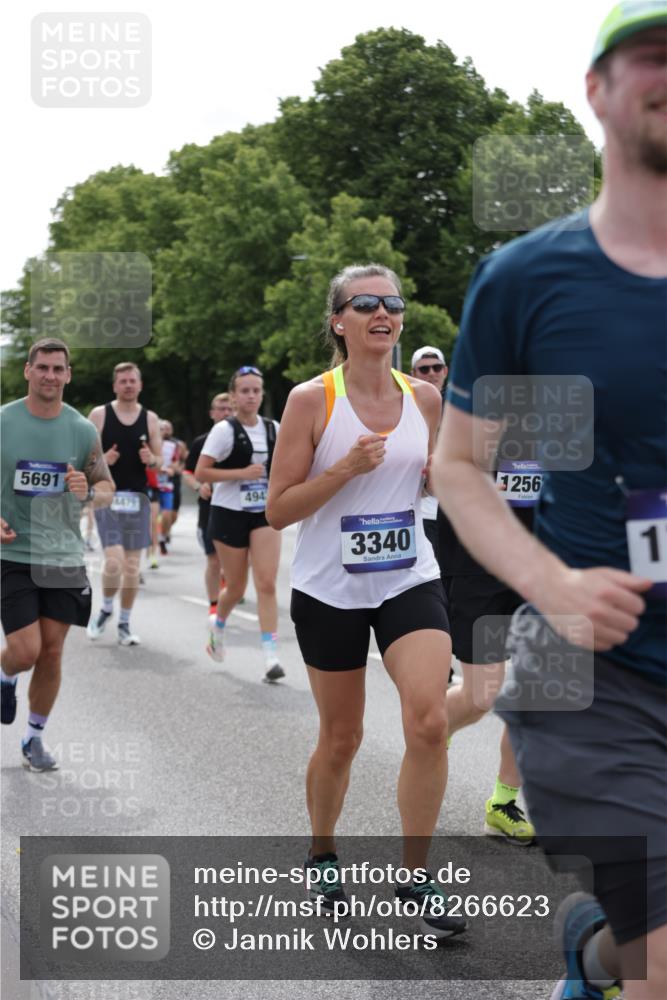 29.06.2025 - hella hamburg halbmarathon Jannik Wohlers http://msf.ph/oto/8266623 29.06.2025 10:33:31 Lombardsbrücke 1189, 1275, 1417, 1705, 1787, 1896, 2482, 2526, 3264, 3340, 3345, 4479, 4696, 4807, 4942, 5557, 5561, 5566, 5584, 5691, 5821, 5822, 5887, 6364, 6515, 6516, 6956, 7027, 7565, 8202, 8277, 8375, 8377, 8383, 8401, 9094, 9875, 9995, 10007, 10071, 10561, 10800, 11092, 11111, 11237, 11338, 11642, 12330, 12562, 12835, 13401, 13485, 13535, 13741, 13853, 13934, 14032, 14873, 15792, 15845, 17440, 17953, 19145, 19164 meine-sportfotos.de