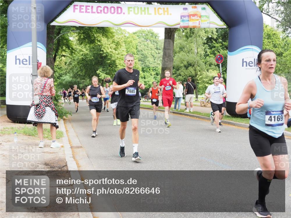 29.06.2025 - hella hamburg halbmarathon MichiJ http://msf.ph/oto/8266646 29.06.2025 10:54:40 Zwischen KM18-KM19 1079, 1367, 4169, 5762, 6517, 7685, 8971, 11088, 12418, 14869, 15429, 15945, 16824, 17062 meine-sportfotos.de