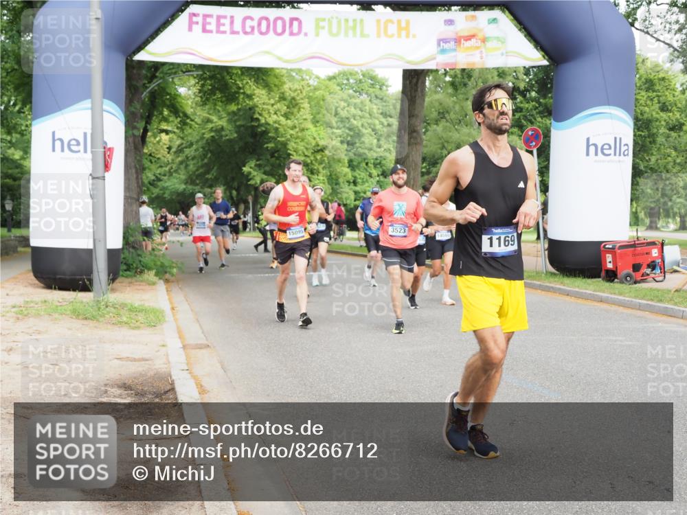 29.06.2025 - hella hamburg halbmarathon MichiJ http://msf.ph/oto/8266712 29.06.2025 10:30:40 Zwischen KM18-KM19 1169, 1512, 1903, 3523, 5124, 5690, 7363, 8359, 8694, 9815, 12098, 14275, 14560, 15095, 15935, 17159, 17926, 18330, 18509, 18559 meine-sportfotos.de